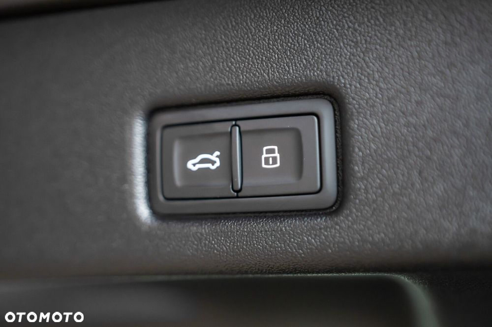 Audi Q5 40 TFSI mHEV Quattro S Line S tronic - 11