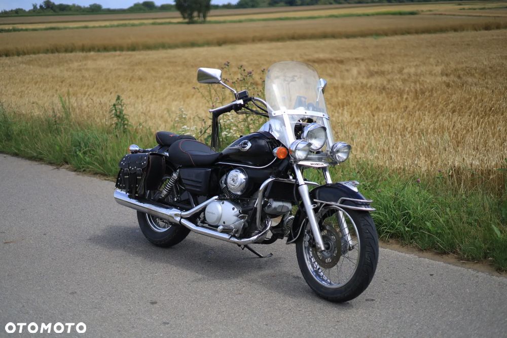Honda VT - 1
