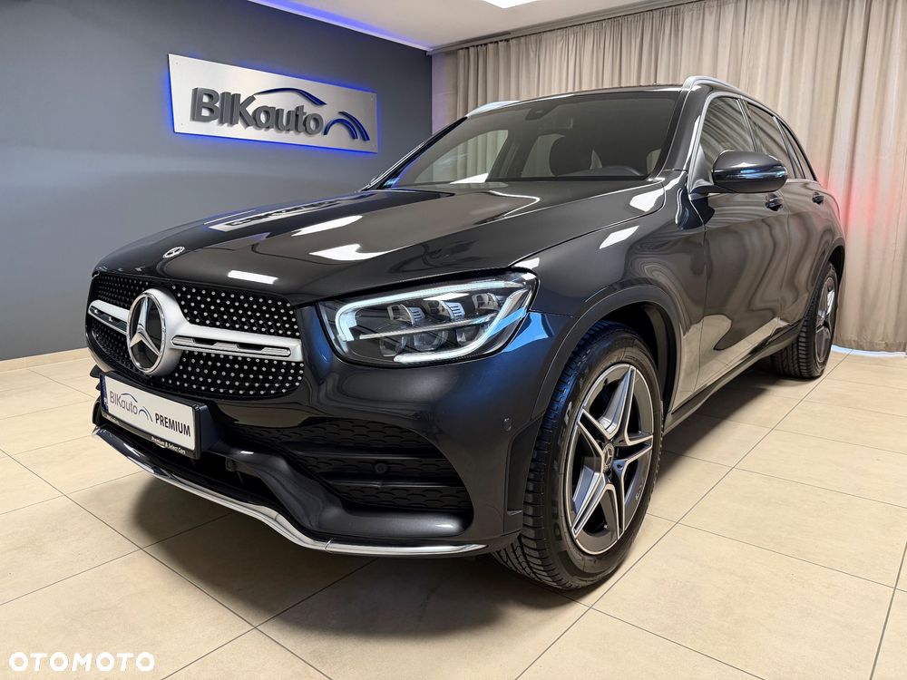 Mercedes-Benz GLC 200 4Matic 9G-TRONIC AMG Line - 1