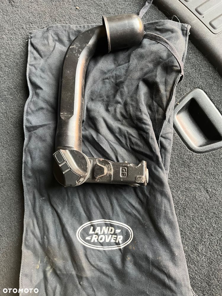 Land Rover Discovery Sport D150 HSE - 26