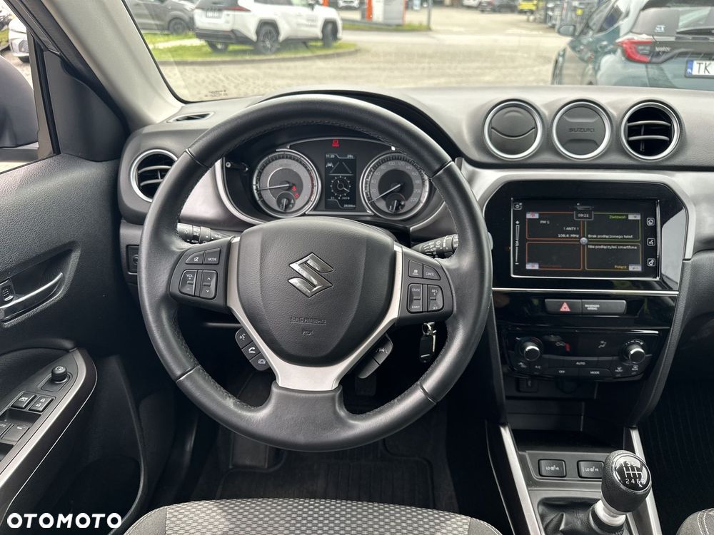 Suzuki Vitara - 12