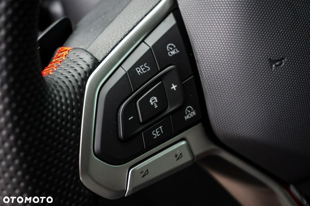 Volkswagen Golf - 15