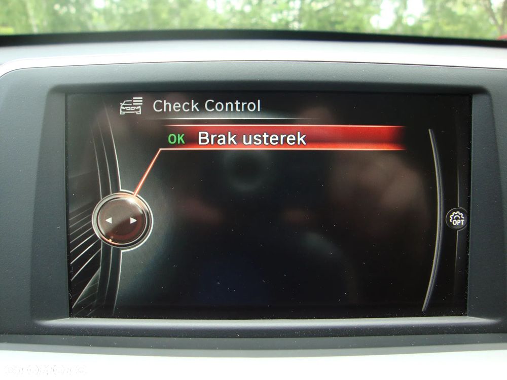 BMW X1 sDrive18d - 29