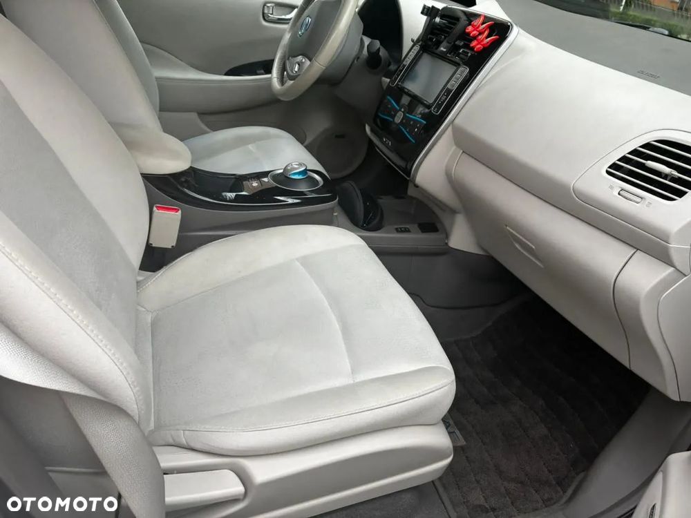 Nissan Leaf 24 kWh (mit Batterie) Acenta - 7