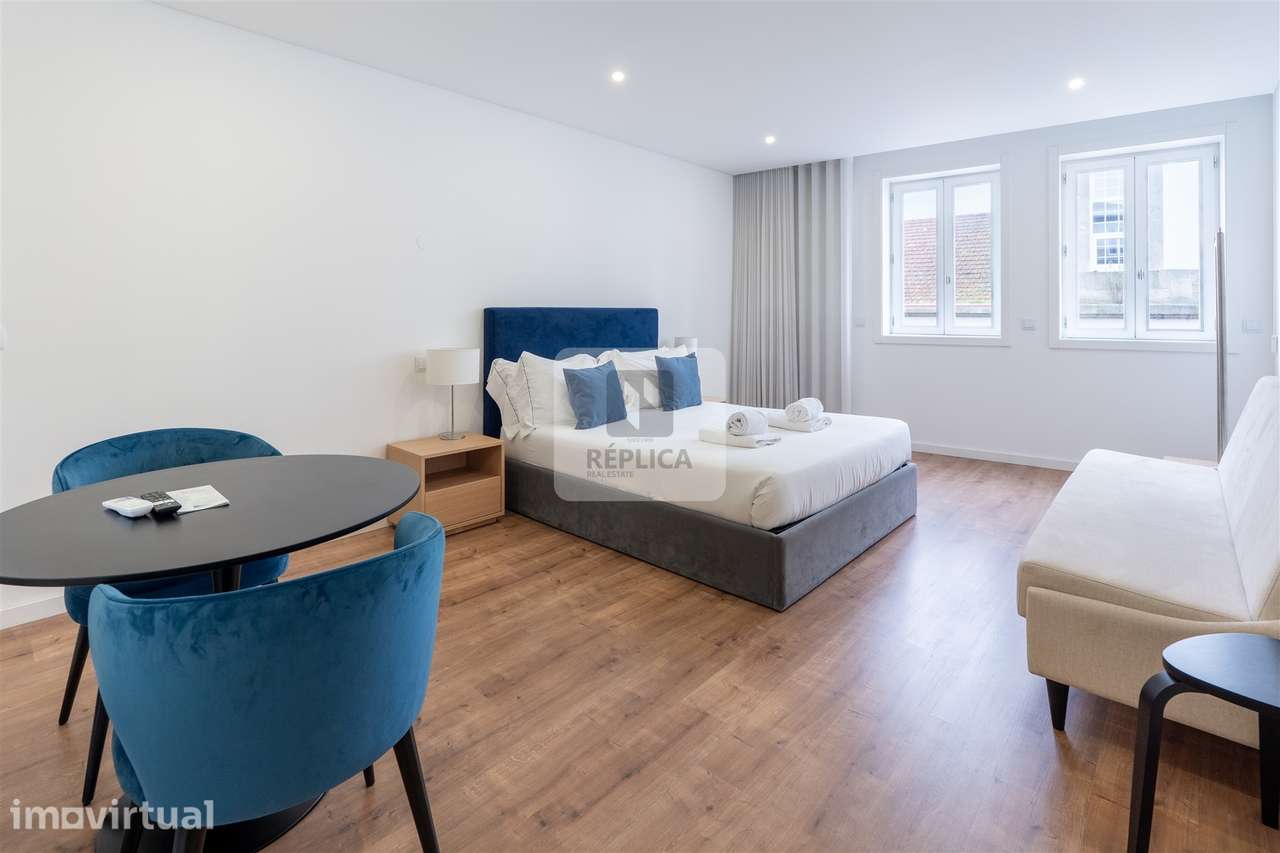 Apartamento T0 Venda em Cedofeita, Santo Ildefonso, Sé, Miragaia, São - Grande imagem: 2/17
