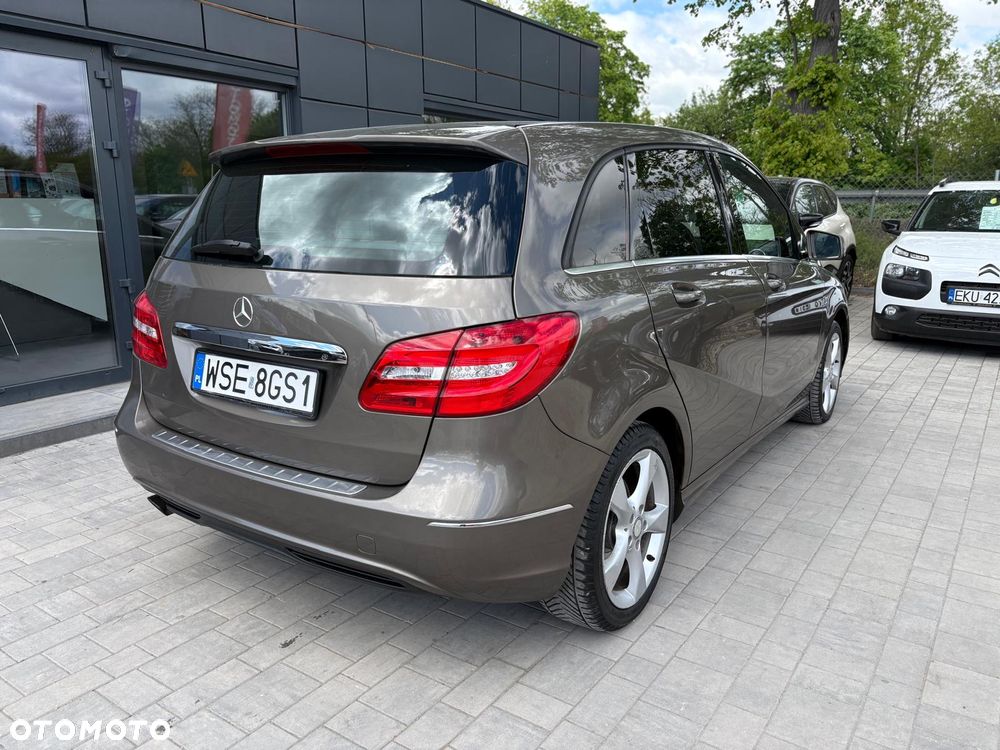 Mercedes-Benz Klasa B 180 CDI (BlueEFFICIENCY) - 5