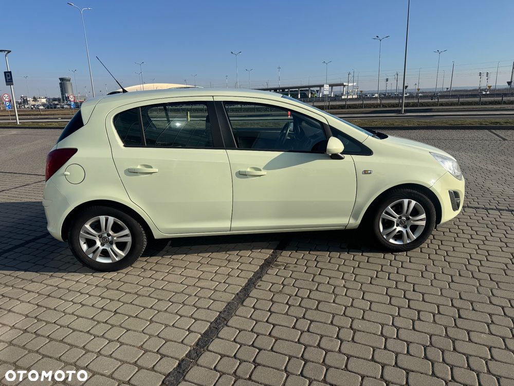Opel Corsa - 6