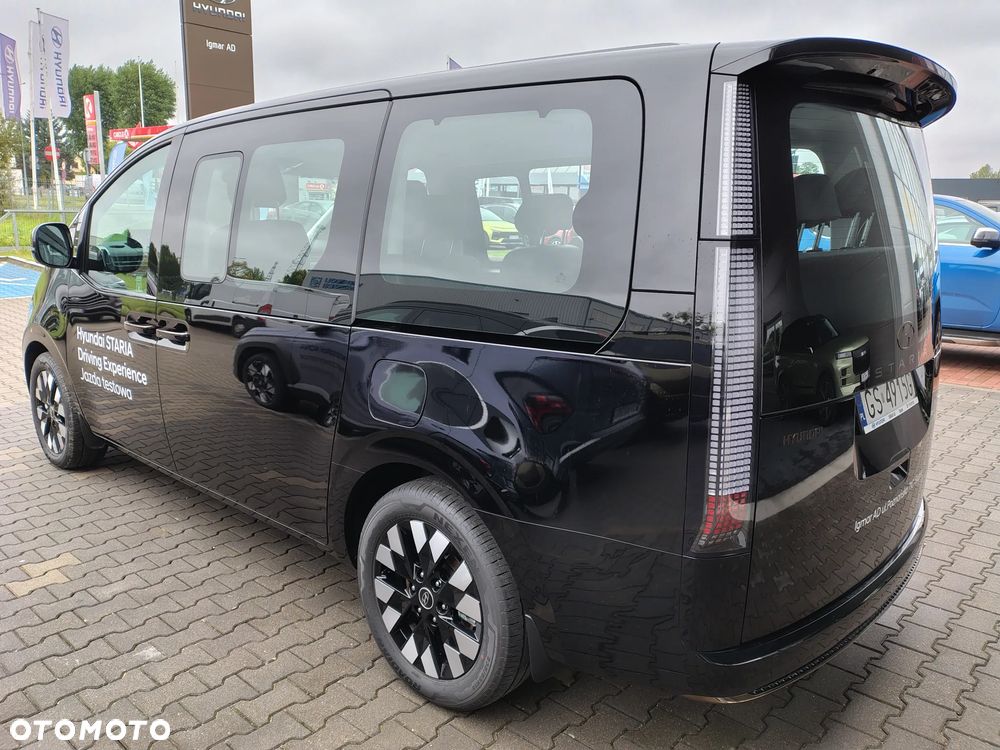 Hyundai Staria 1.6 T-GDI HEV Luxury - 4