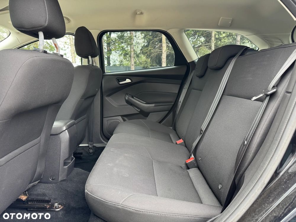 Ford Focus 1.0 EcoBoost Titanium - 22