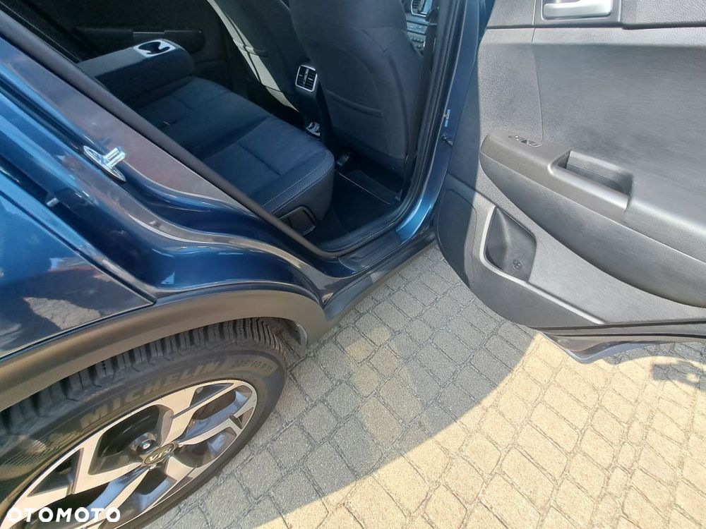 Kia Sportage 1.6 T-GDI GT Line 2WD - 24