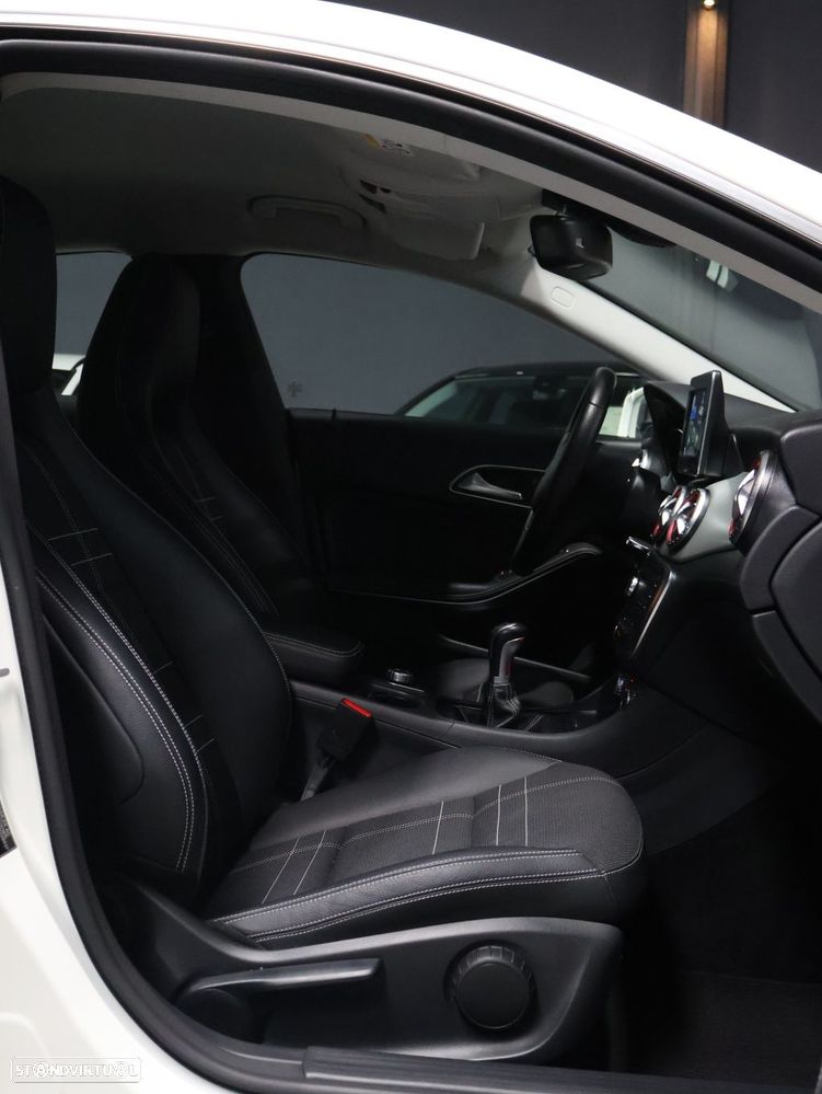 Mercedes-Benz CLA 200 d Shooting Brake Urban - 17