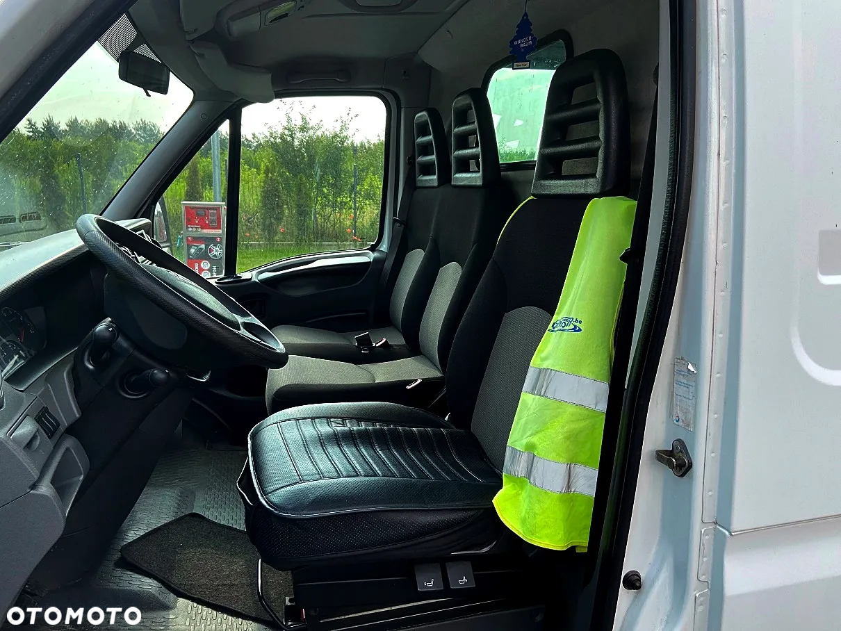 Iveco 35S15 - 11