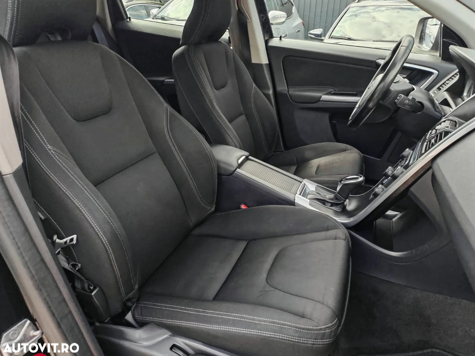 Volvo XC 60 D3 Kinetic - 6