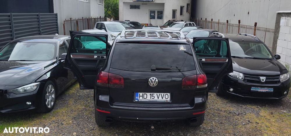 Volkswagen Touareg 3.0 V6 TDI DPF Exclusive Edition - 25
