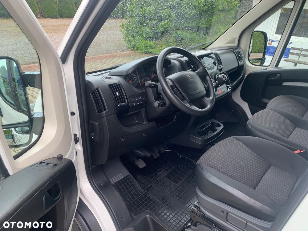 Peugeot BOXER 2,2hdi -165KM L3H2 - 21