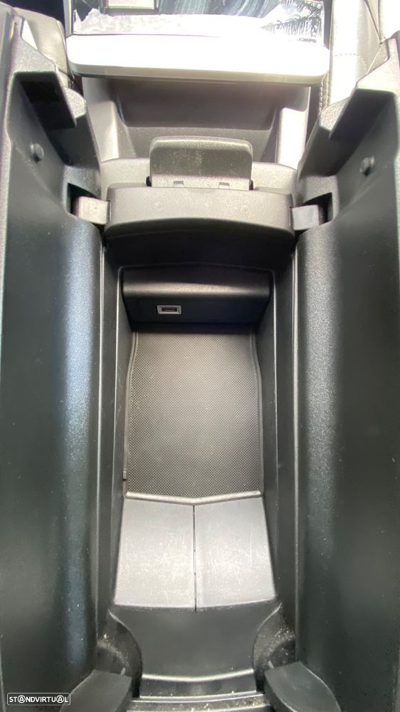 Citroën C5 X 1.6 Hybrid Shine e-EAT8 - 57