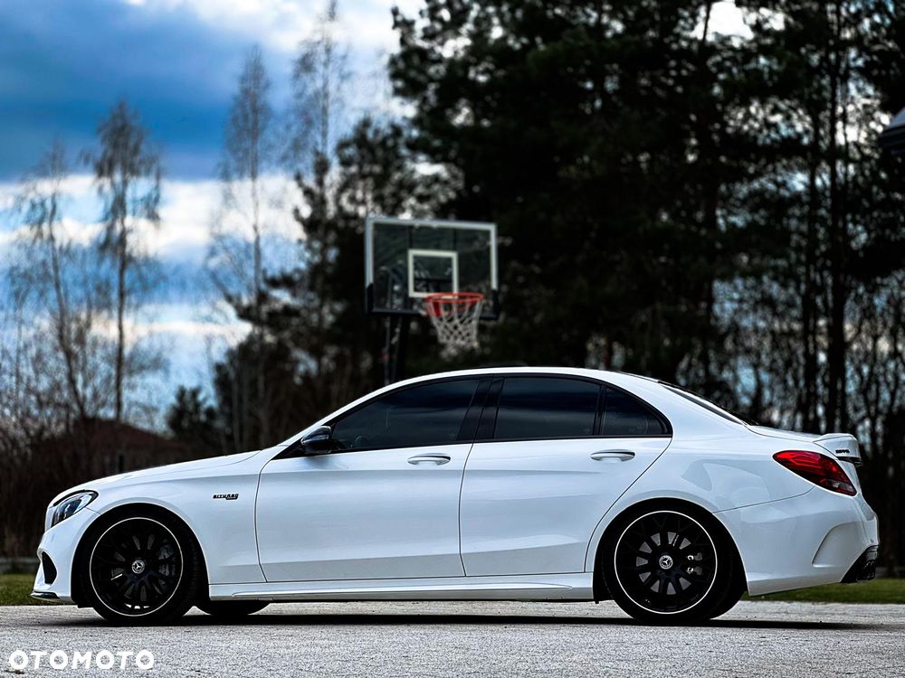 Mercedes-Benz Klasa C AMG 43 4Matic 9G-TRONIC - 4