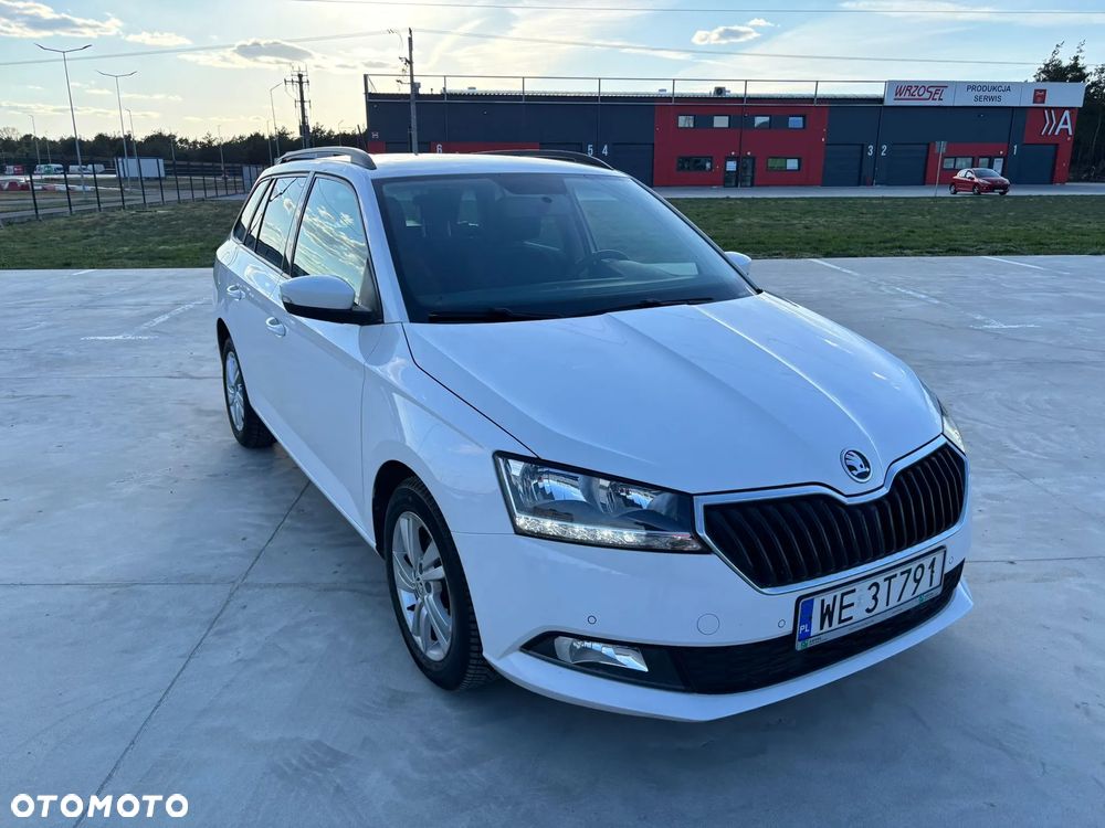 Skoda Fabia 1.0 TSI Ambition - 1