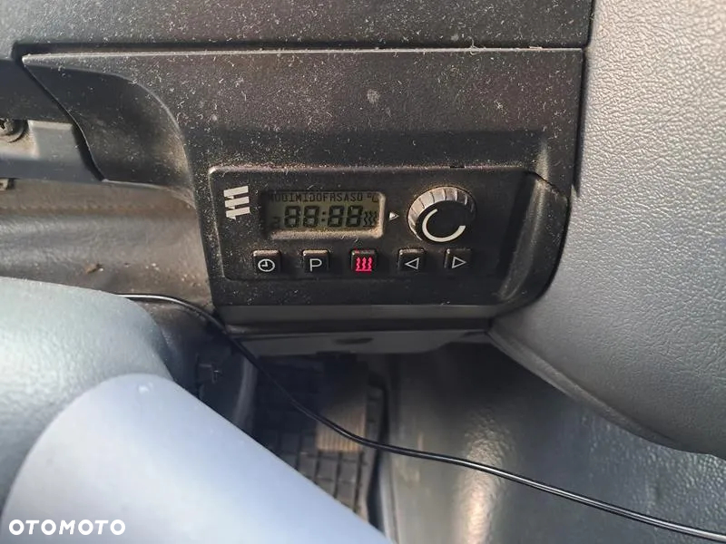 Mercedes-Benz ATEGO - 19