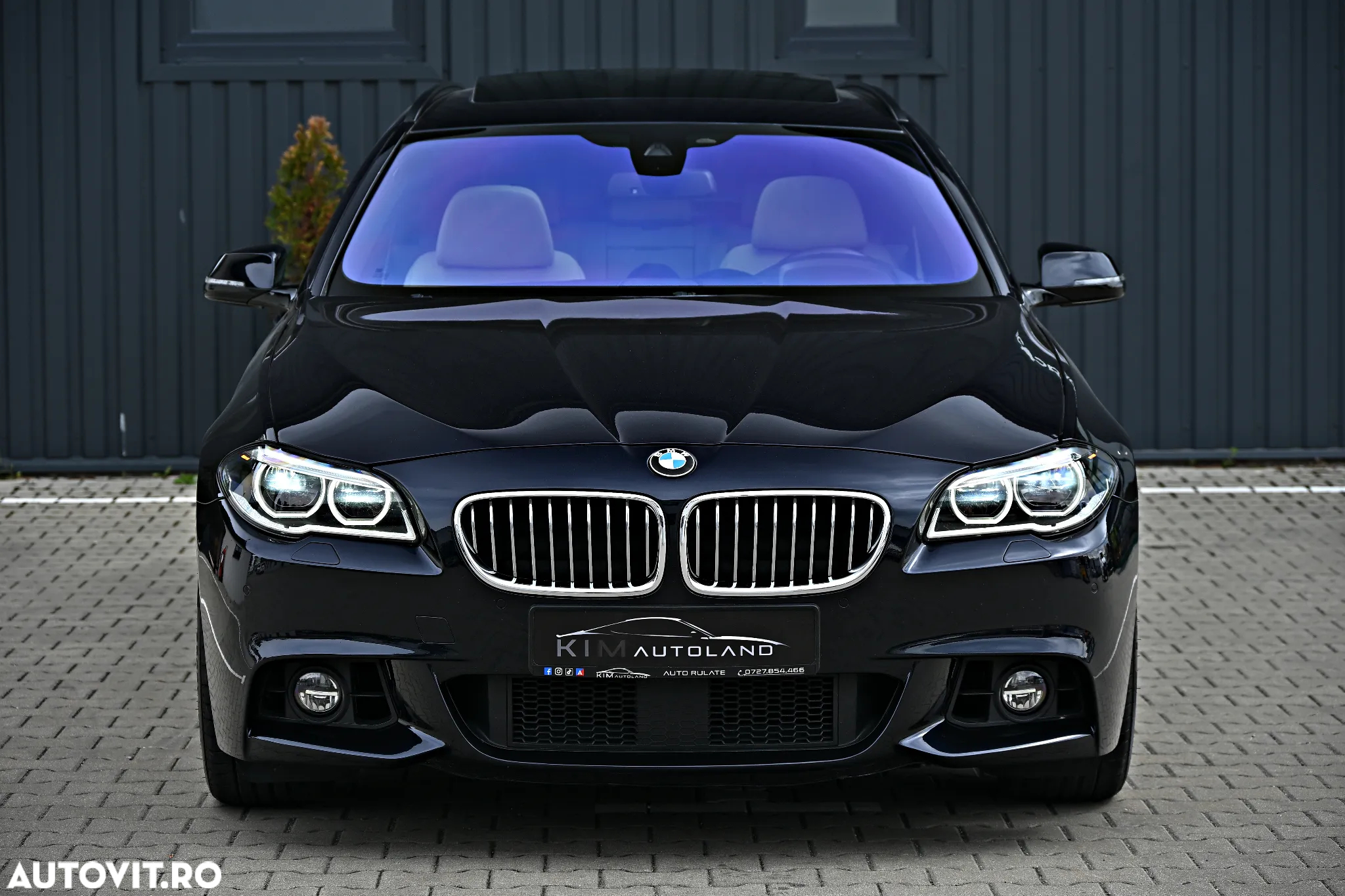 BMW Seria 5 525d xDrive Touring Sport-Aut. - 3