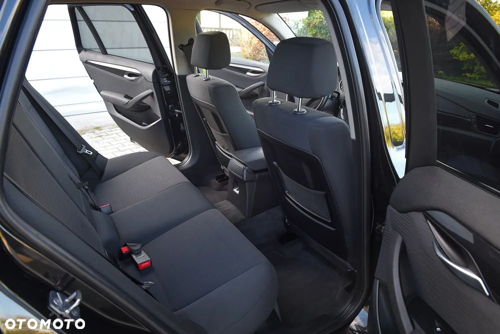 BMW X1 sDrive18i - 29