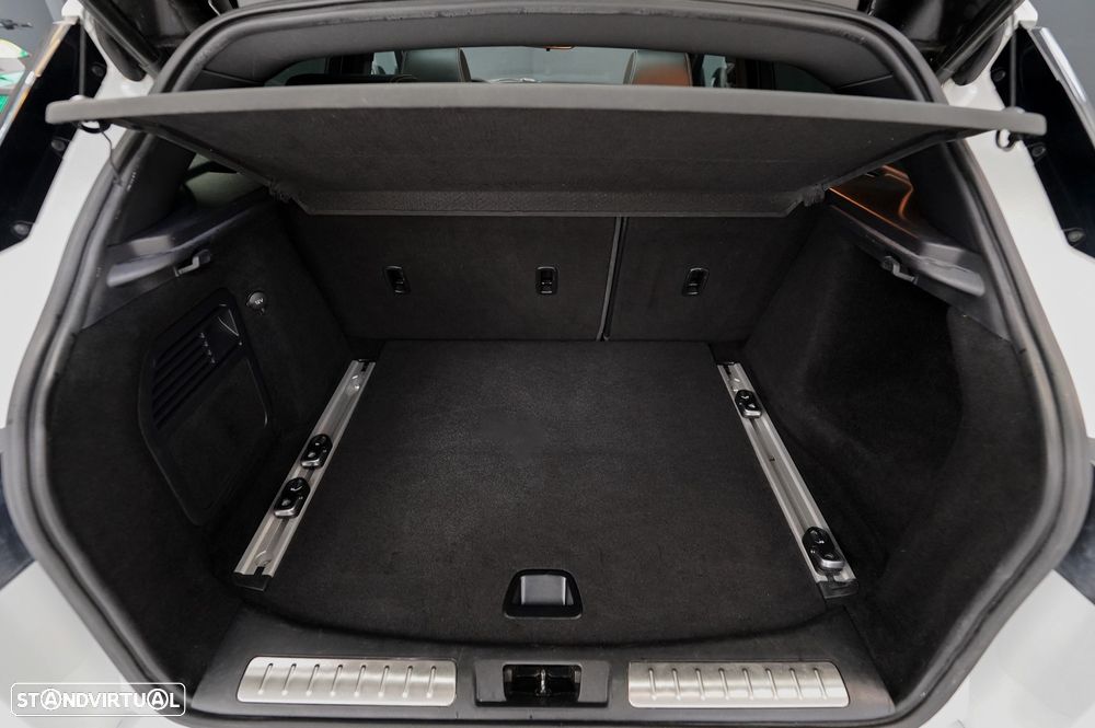 Land Rover Range Rover Evoque 2.2 SD4 Dynamic Auto - 30