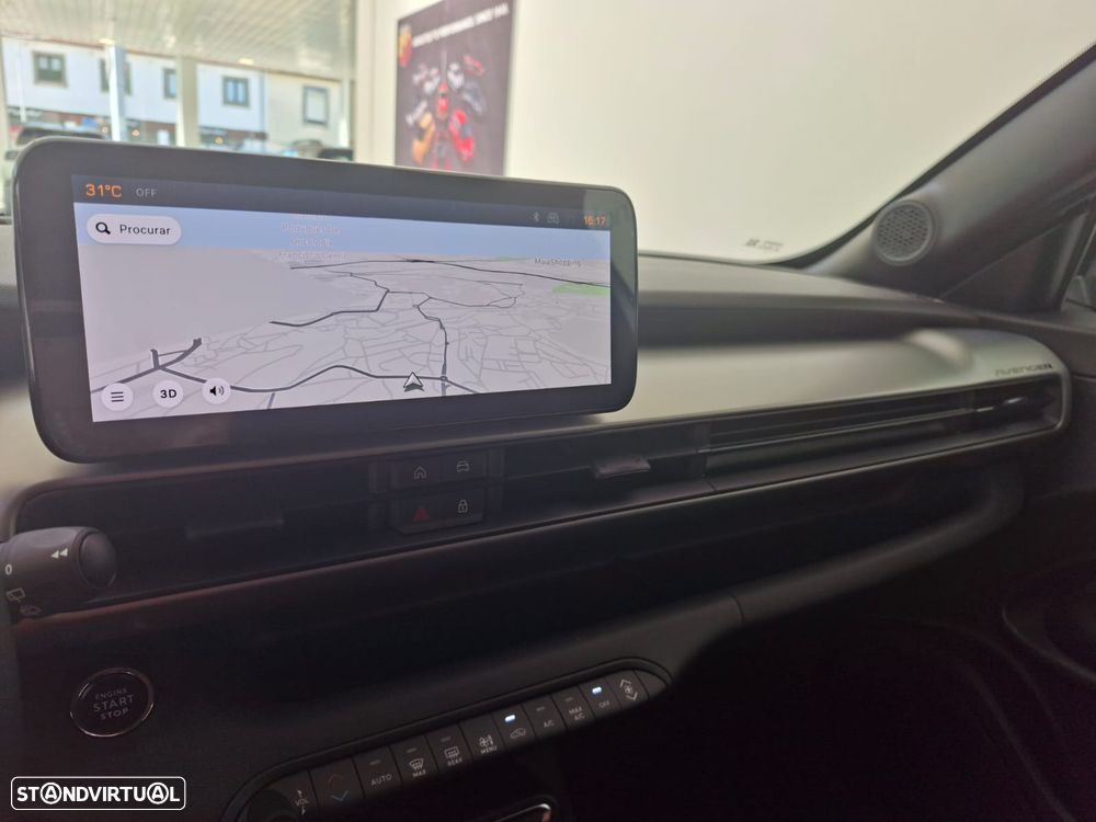 Jeep Avenger 1.2 e-Hybrid Black Edition DCT - 16