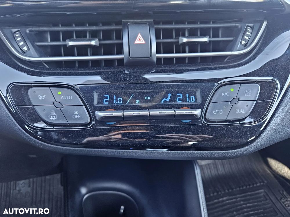 Toyota C-HR 1.8 HSD 4x2 CVT C-enter - 9