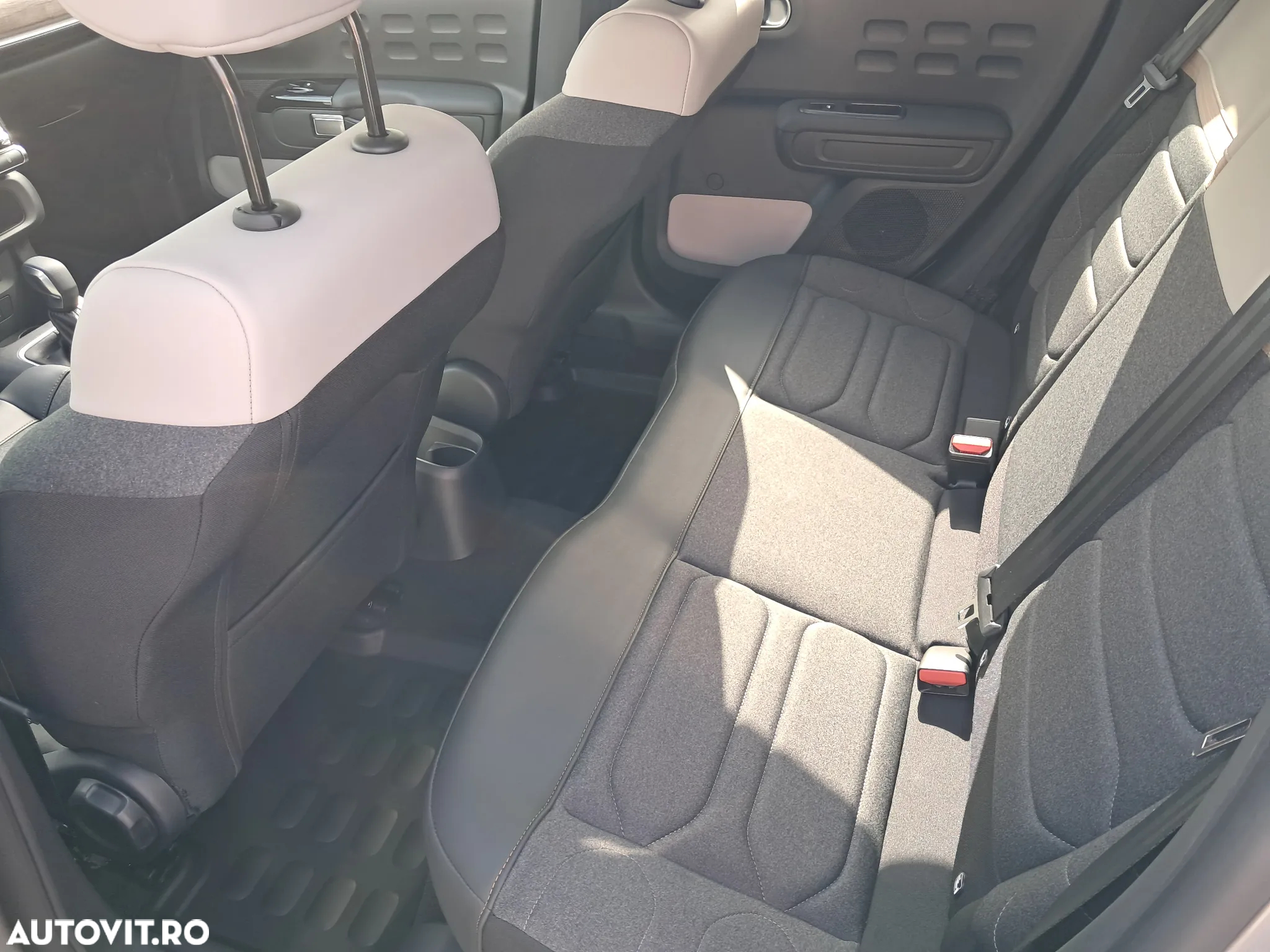 Citroën C3 1.2 PureTech 110 S&S EAT6 MAX - 20