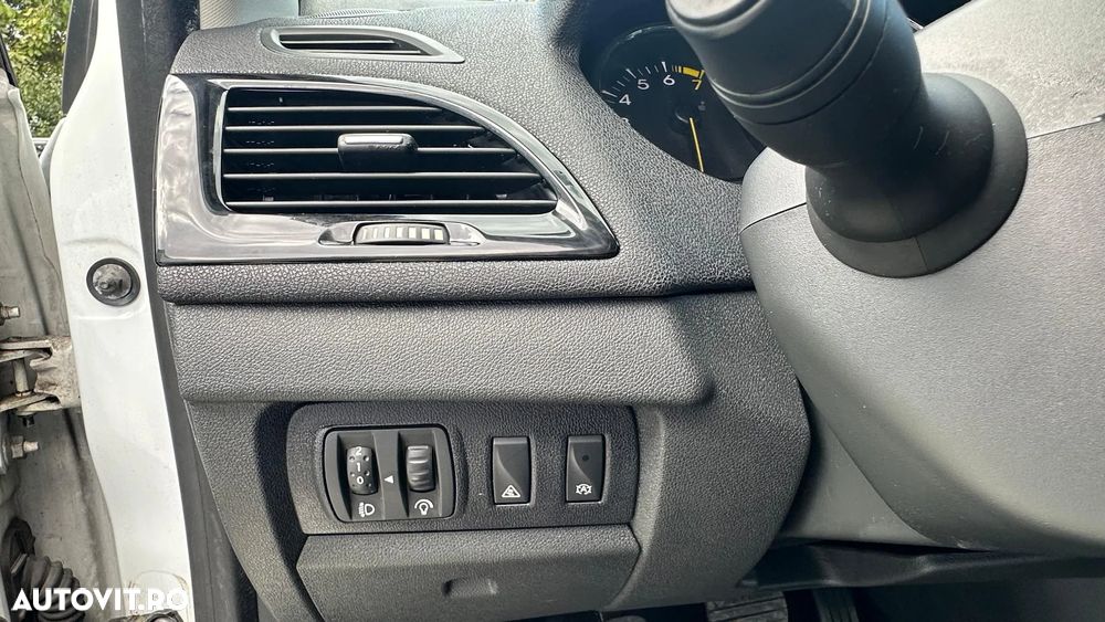 Renault Megane - 17