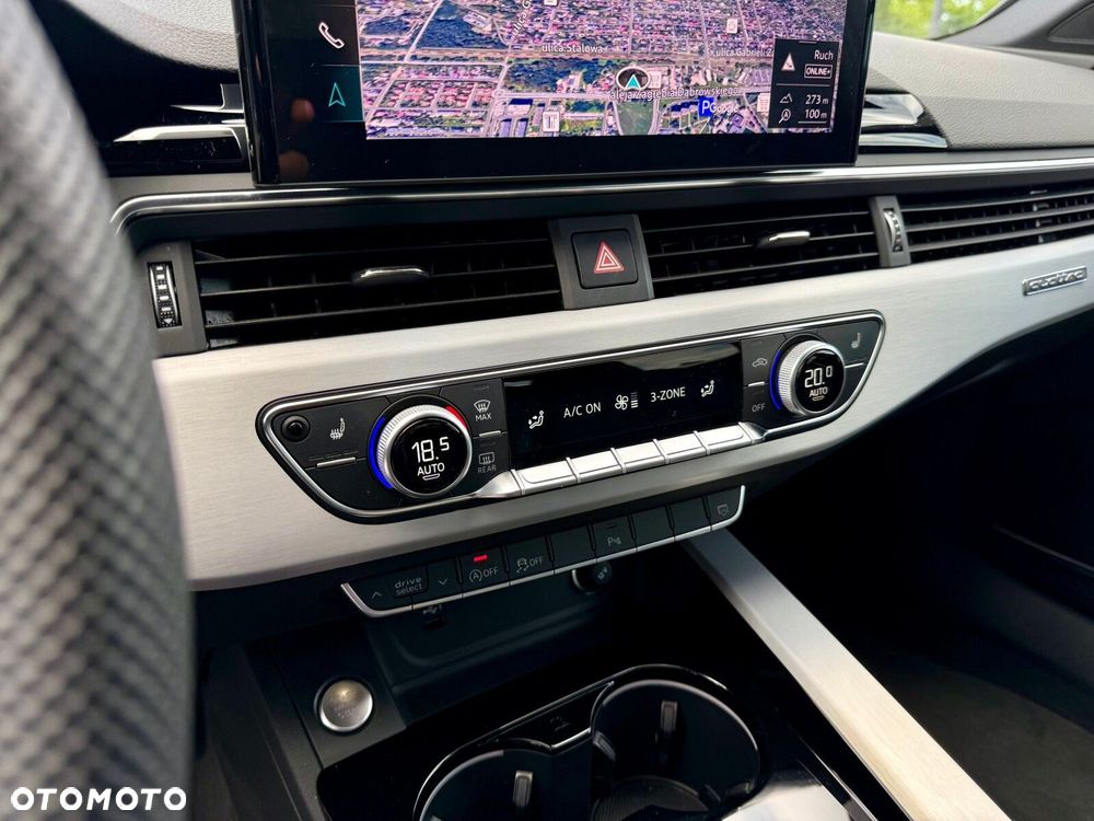Audi A4 Limousine - 32