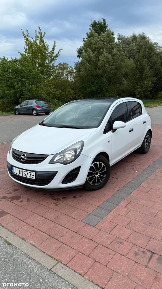 Opel Corsa 1.2 16V Color Edition - 1