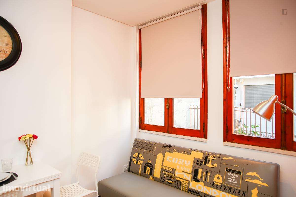 Apartamento com 1 quartos - localizado em  Coimbra - Grande imagem: 3/27