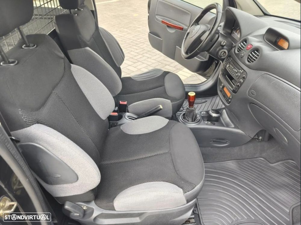 Citroën C2 1.4 HDi VTR - 12