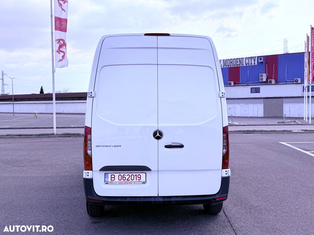 Mercedes-Benz Sprinter (BlueTec) 906.233 BlueEFFICIENCY - 11