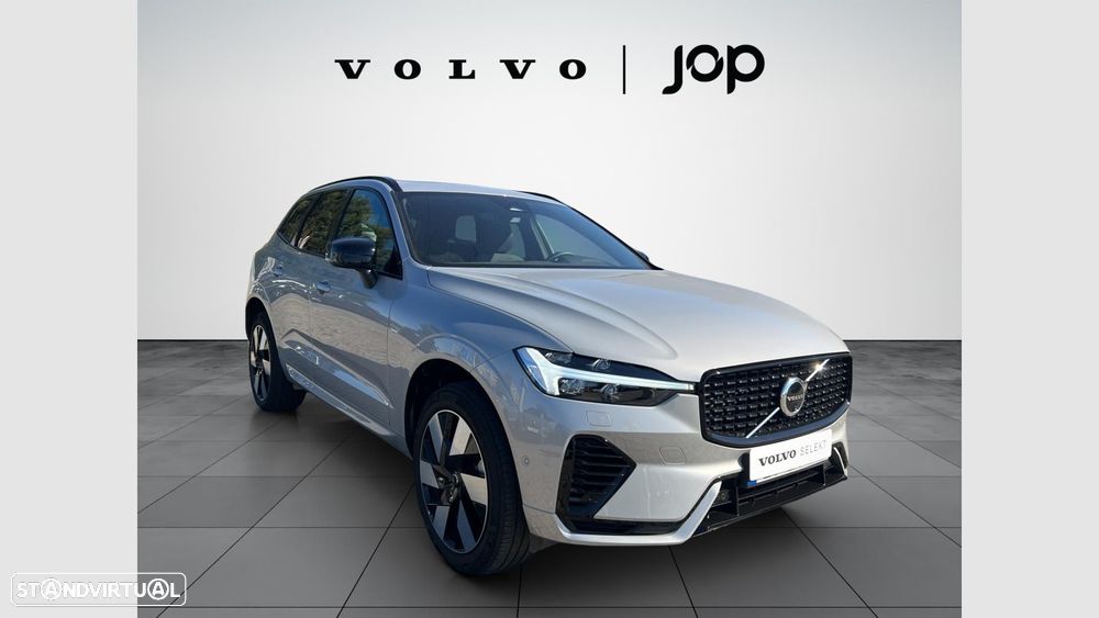 Volvo XC 60 2.0 T6 PHEV Plus Dark AWD - 8
