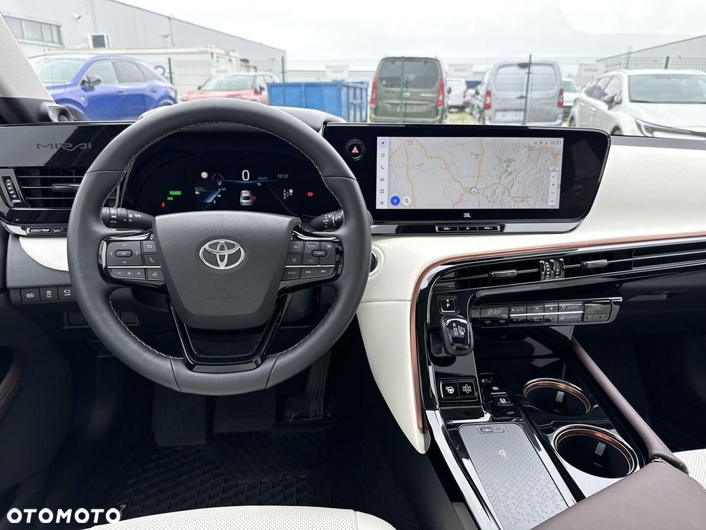 Toyota Mirai - 10