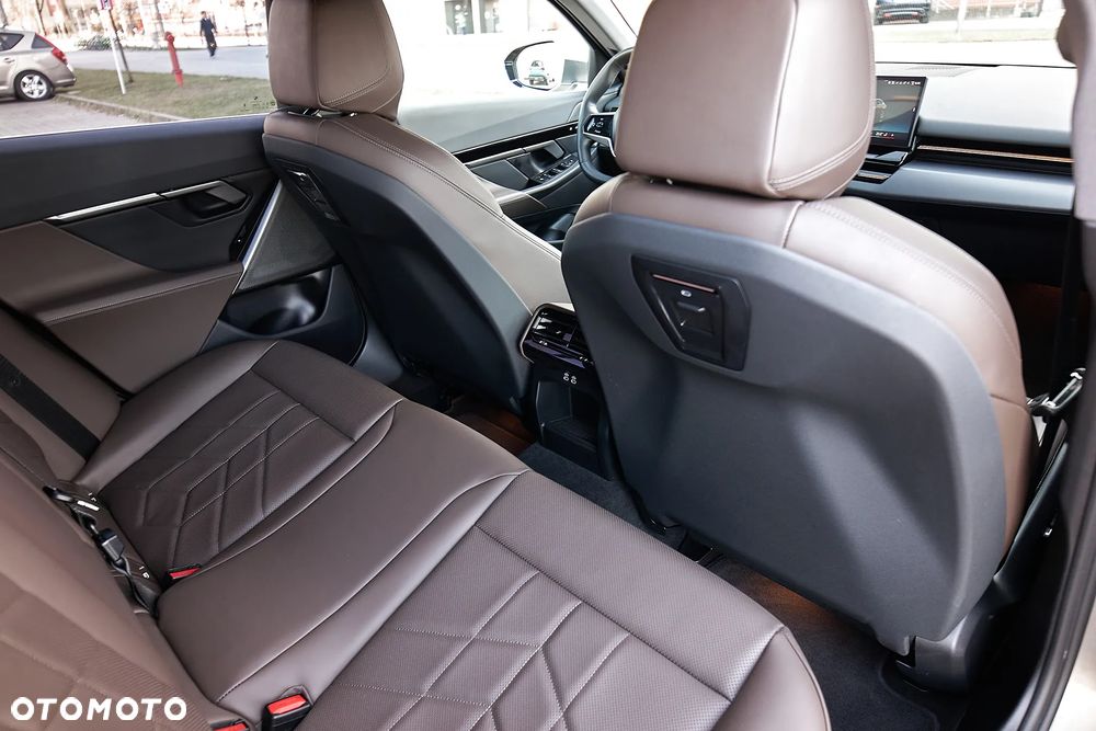 BMW Seria 5 520i mHEV - 22