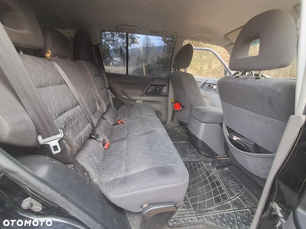 Mitsubishi Pajero 3.2 DI-D Classic - 12