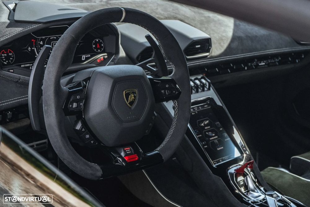 Lamborghini Huracán STerrato - 35