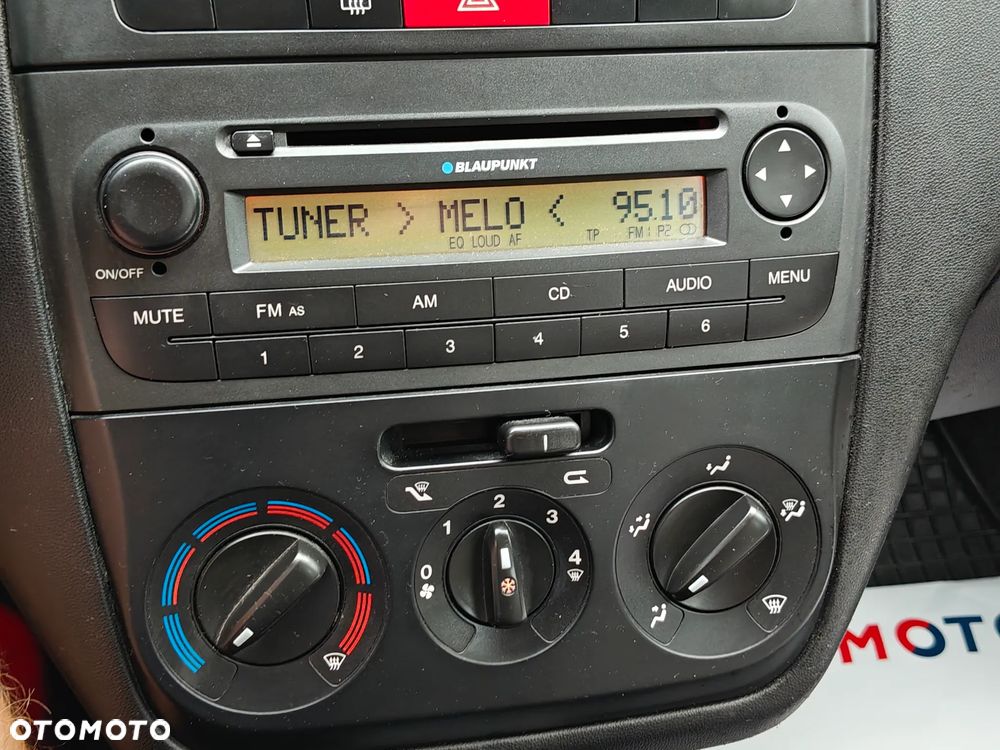 Fiat Linea 1.4 T-Jet 16V Dynamic - 23
