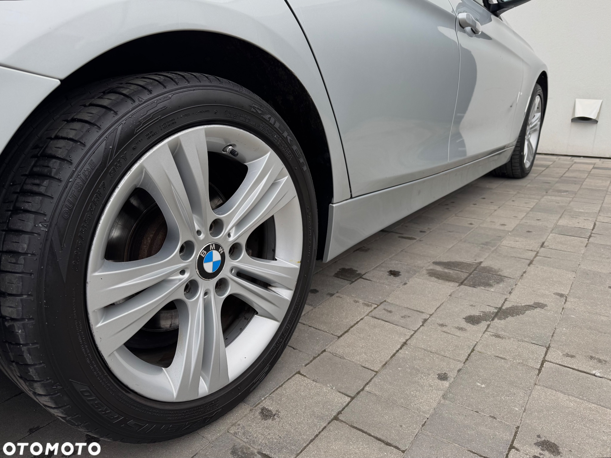 BMW Seria 3 318d Touring - 37
