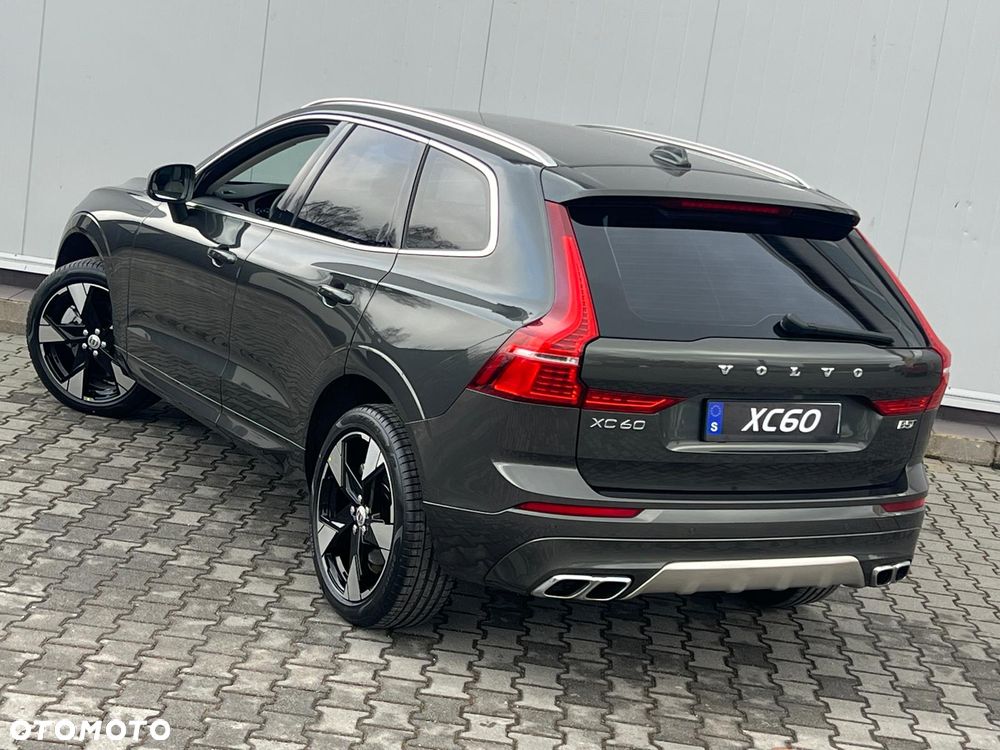 Volvo XC 60 B5 D AWD Geartronic Momentum Pro - 6