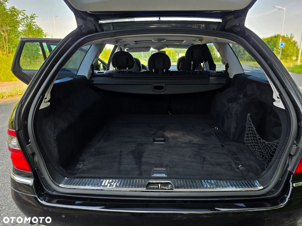 Mercedes-Benz Klasa E 320 CDI 7G-TRONIC Avantgarde BusinessEDITION - 21
