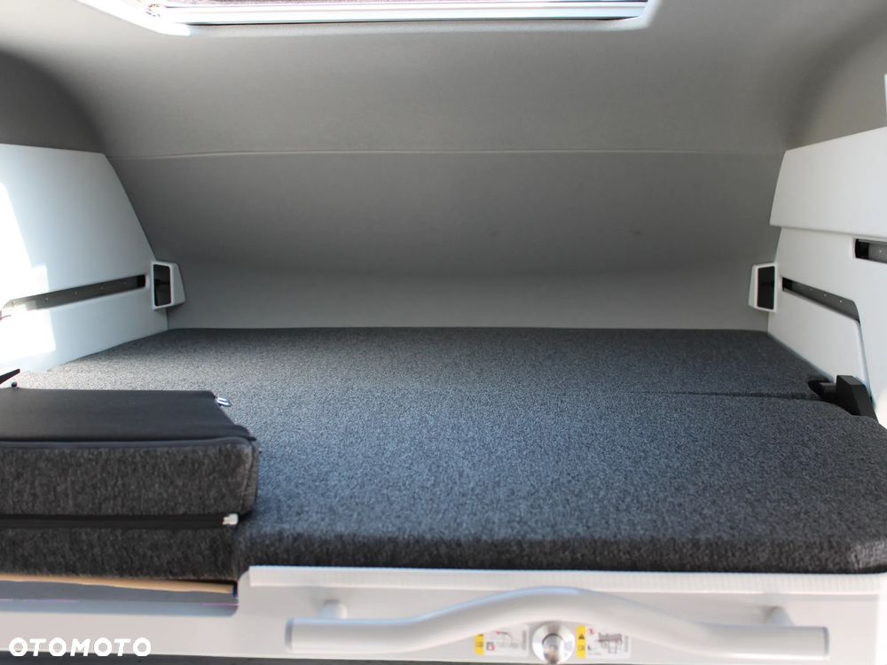 Volkswagen California - 19