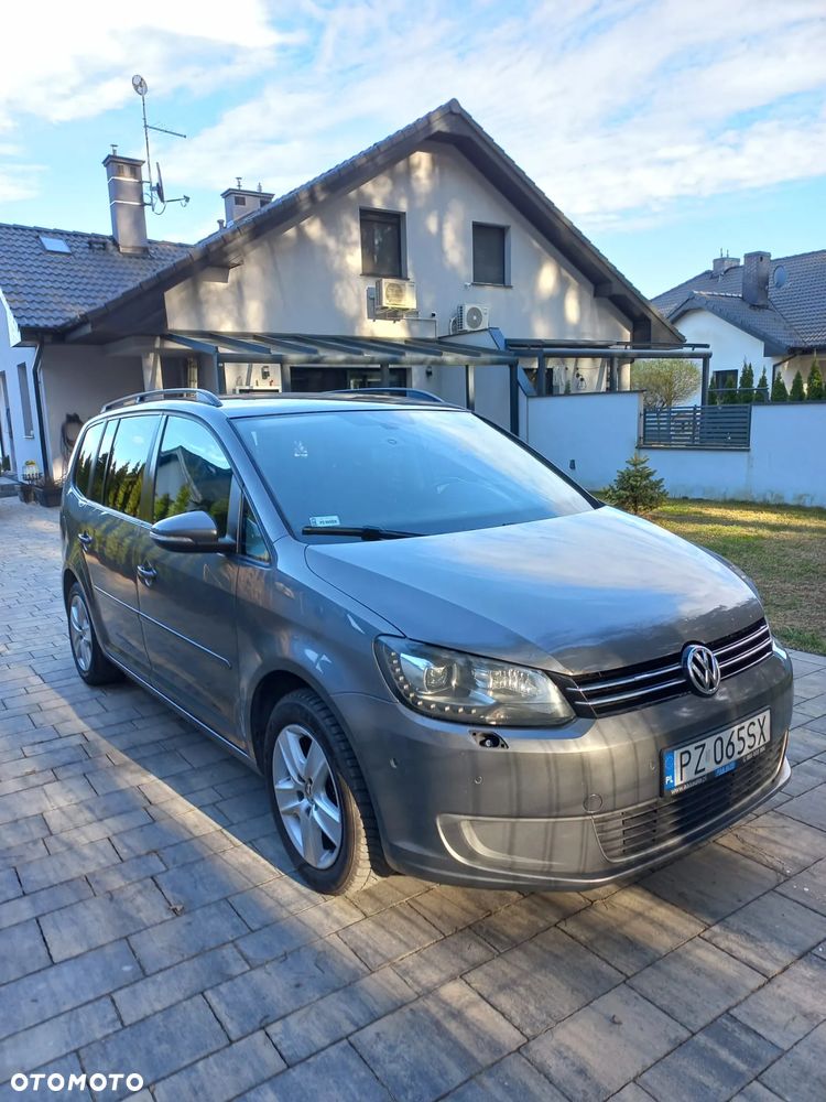 Volkswagen Touran 1.4 TSI Comfortline - 2