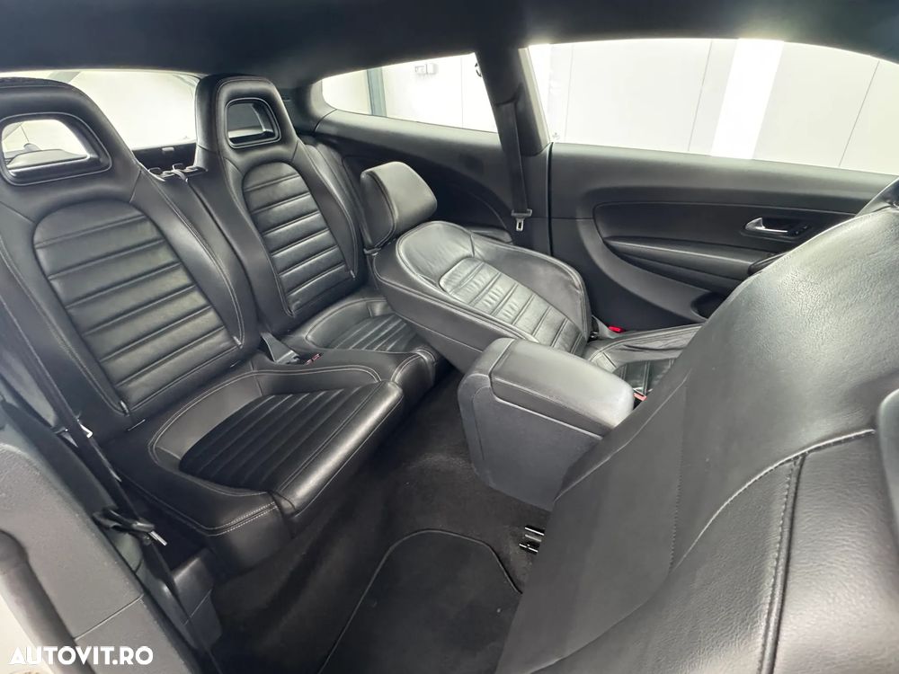 Volkswagen Scirocco 2.0 TDI DSG Life - 19