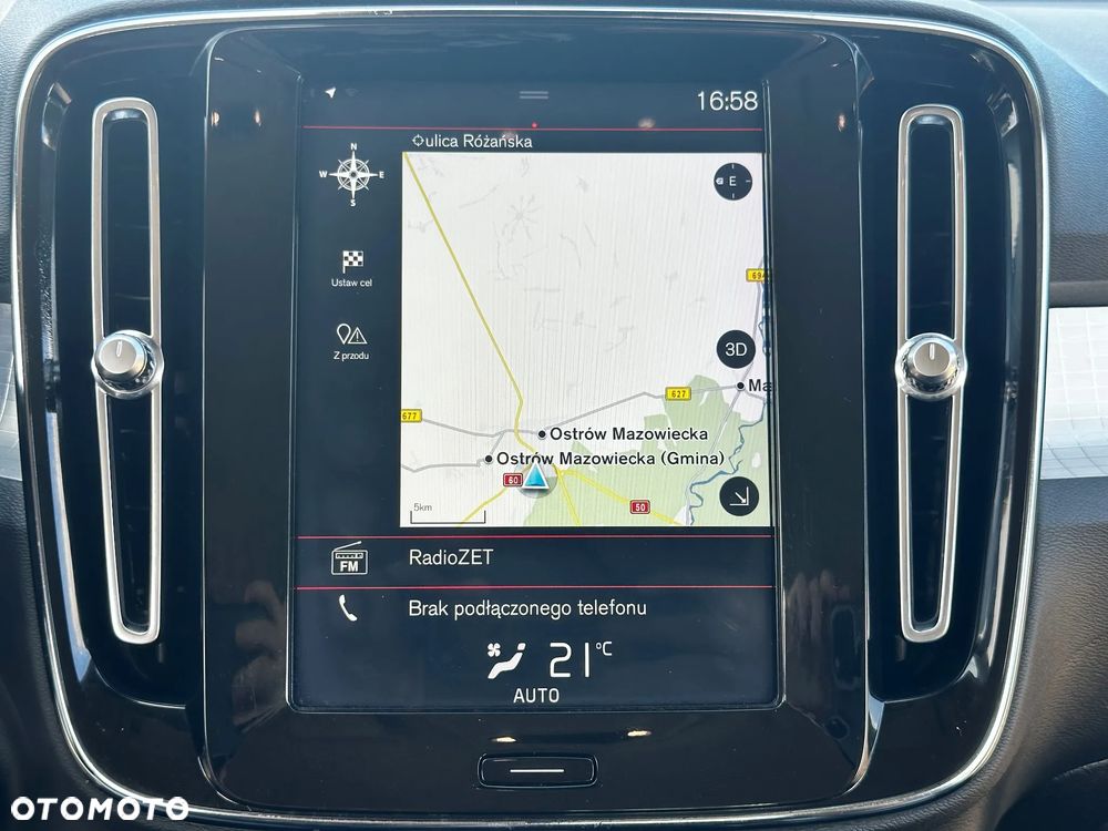 Volvo XC 40 D4 AWD Geartronic Momentum - 31