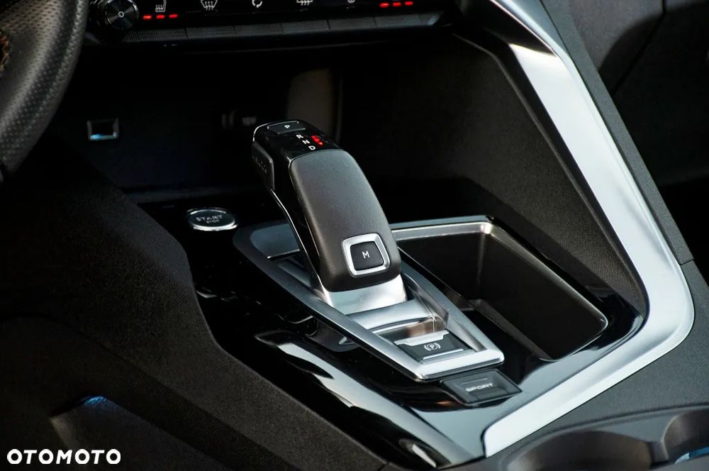 Peugeot 5008 2.0 BlueHDI GT S&S EAT8 - 29