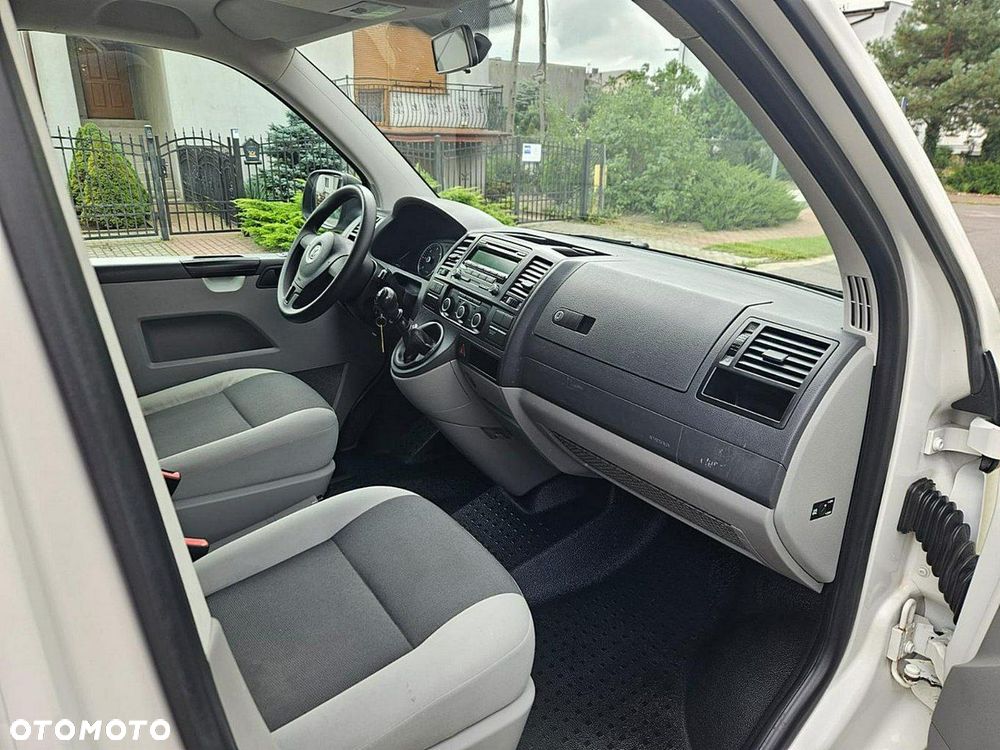 Volkswagen Transporter - 6
